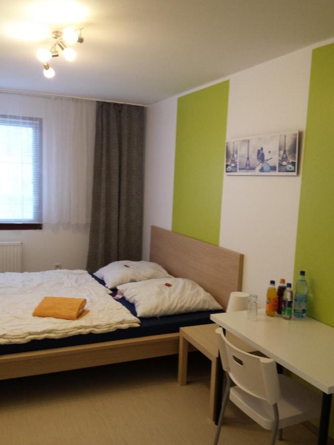 Jugendgastehaus Lichterfelde Hostel Βερολίνο Εξωτερικό φωτογραφία